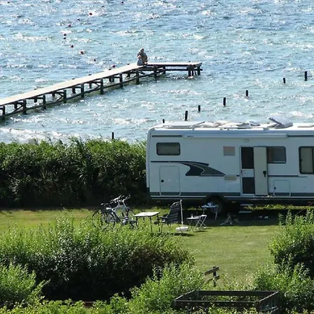 Kemping Emmerbolle Strand Camping Tranekær